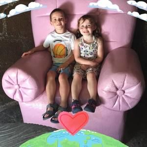 Meet your Posher, Julie